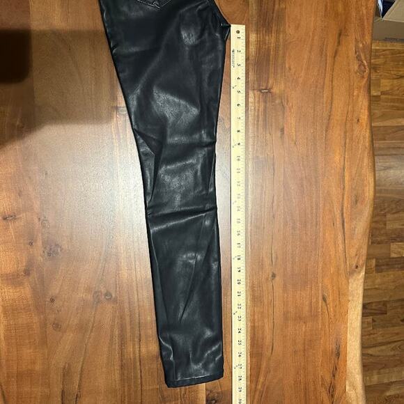 BLANK‎ NYC NWT Spoiler Alert Vegan Leather Mid Rise Skinny Moto Pants Size 24 - Picture 14 of 14